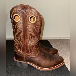 ARIAT Men's Heritage Roughstock Western Boot